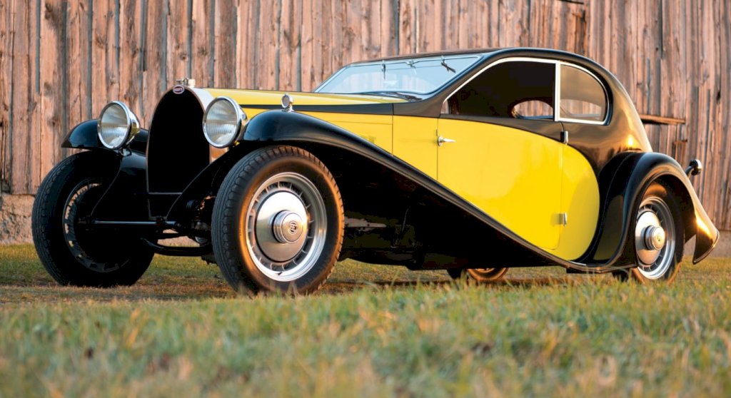 1930-1933-Bugatti-Type-46-Super-Sport