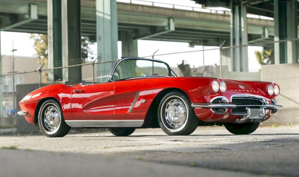 1962-Chevrolet-Corvette