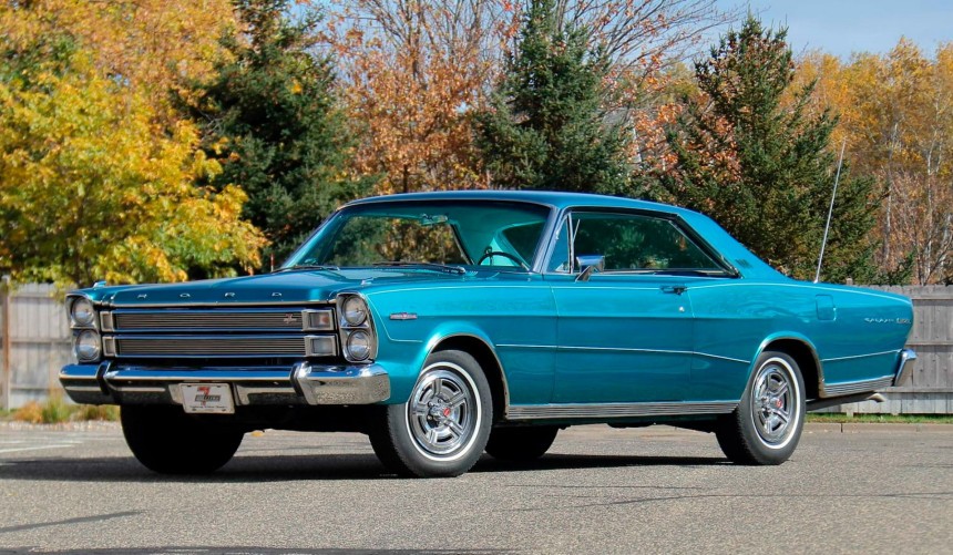 1966 Ford Galaxie 500 7\-Litre