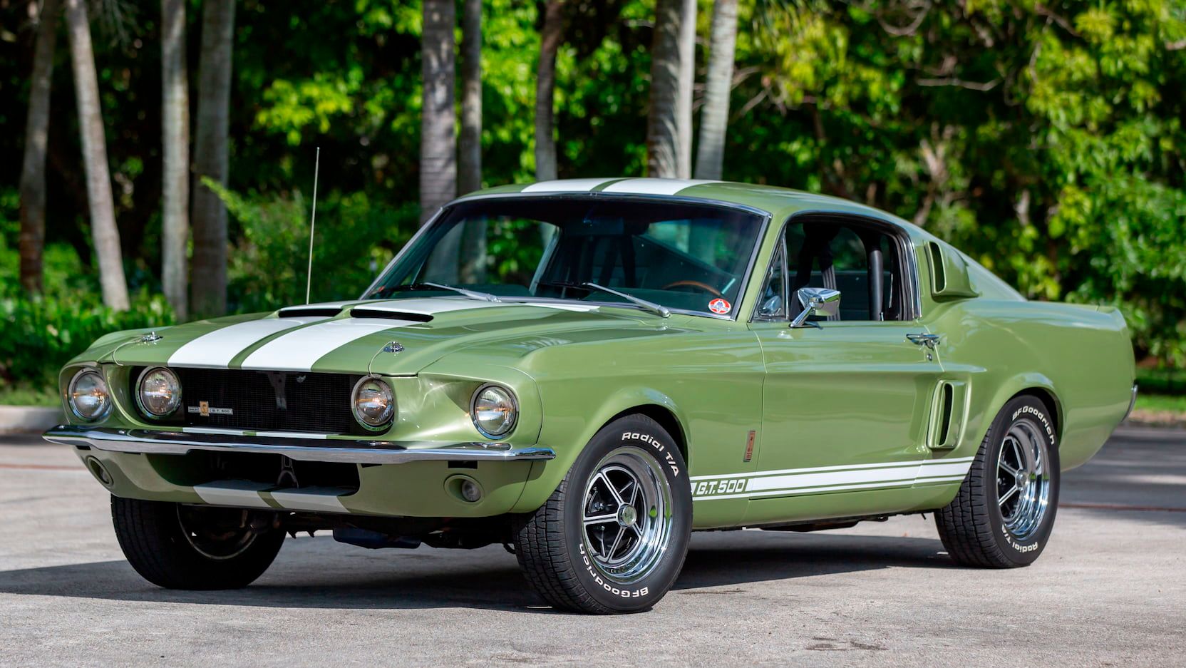 A parked 1967 Shleby GT500