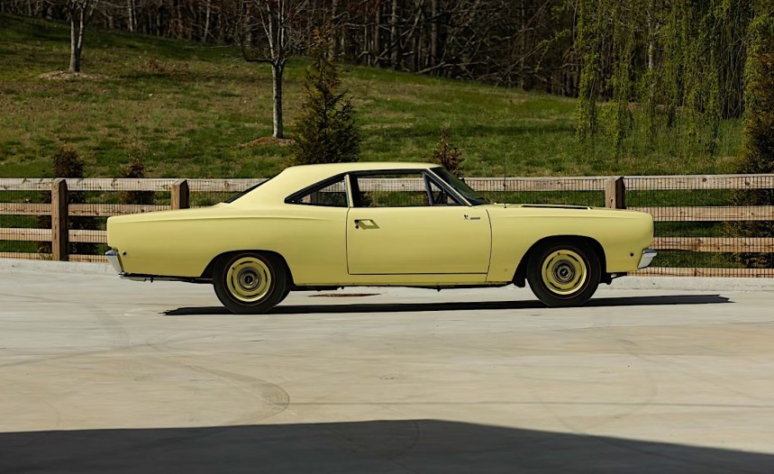 1968 Plymouth Road Runner