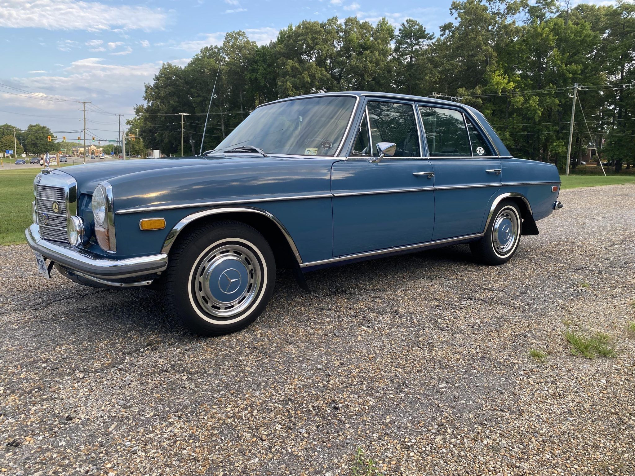 1969_mercedes-benz_220