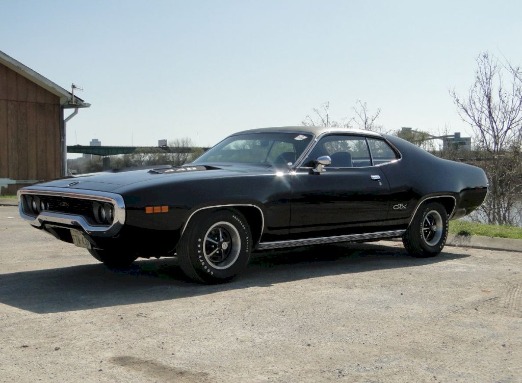 The-1971-Plymouth-GTX