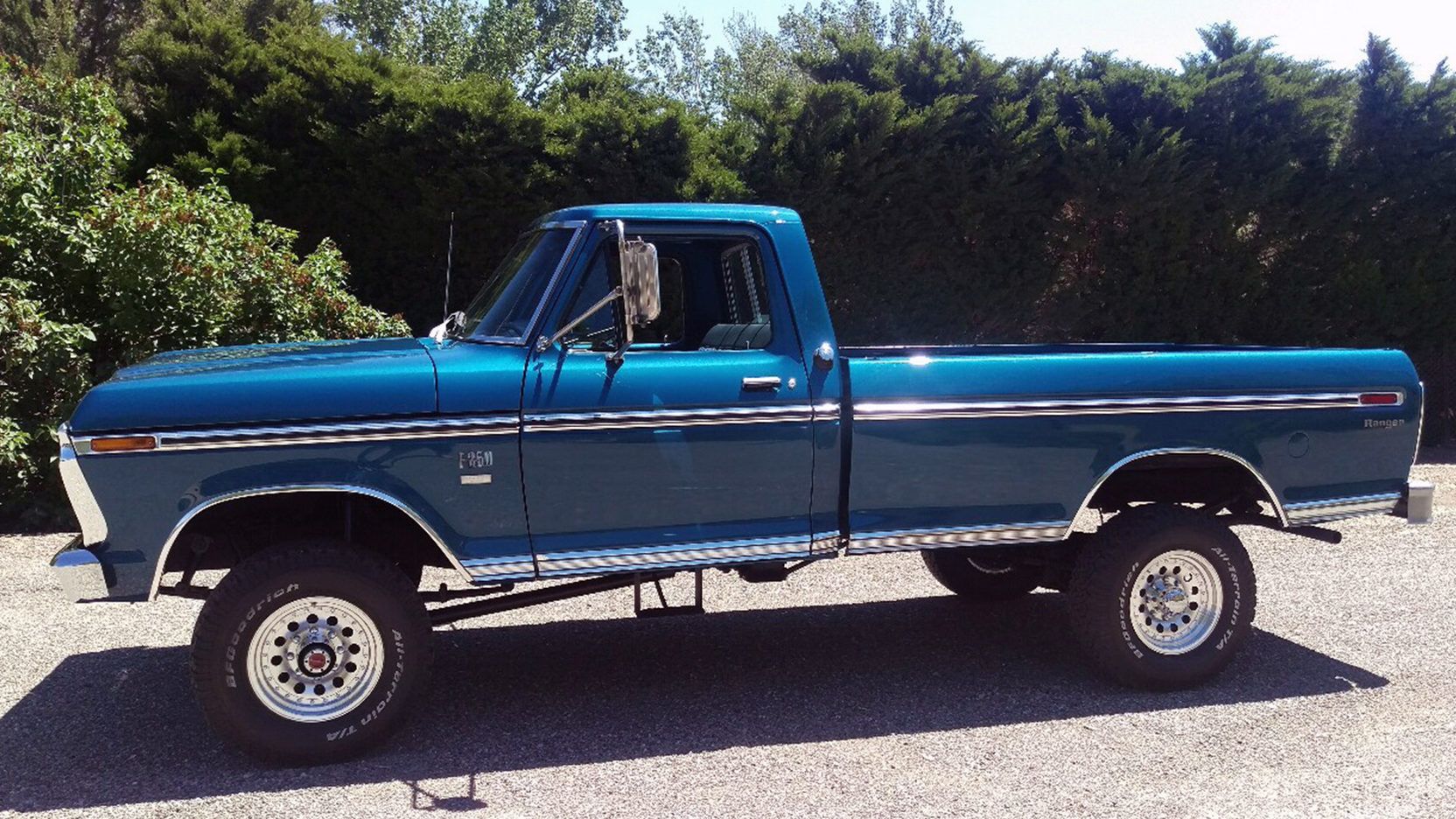 A parked 1973 Ford F250