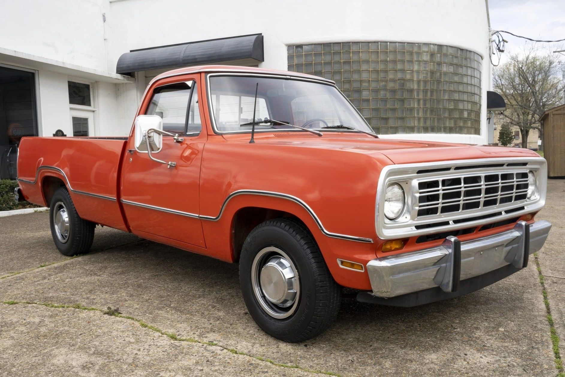 A parked 1974 Dodge D200