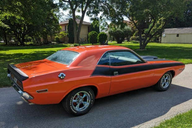 440-Powered 1974 Dodge Challenger 4-Speed