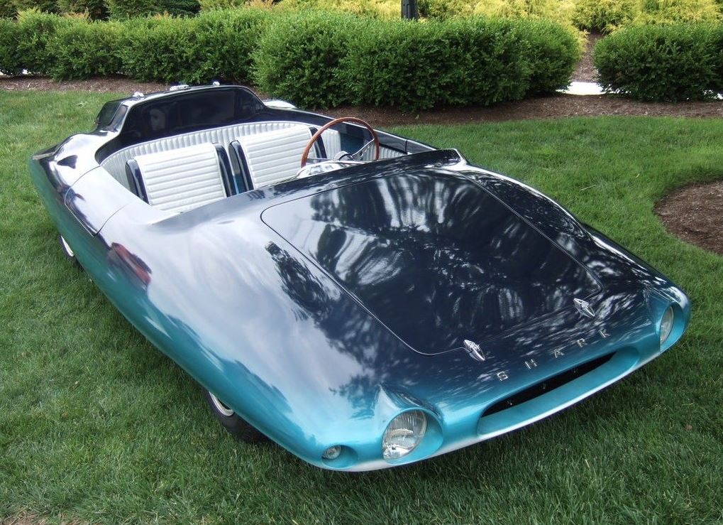 The 1962 El Tiburón Roadster, also known as 