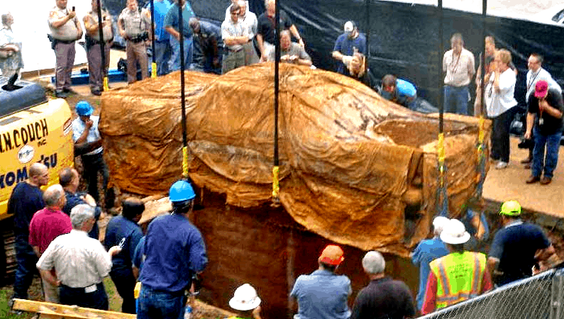 Time Capsule '57 Plymouth Belvedere With Only 4 Miles Was Lying Underground For 50 Years – classic