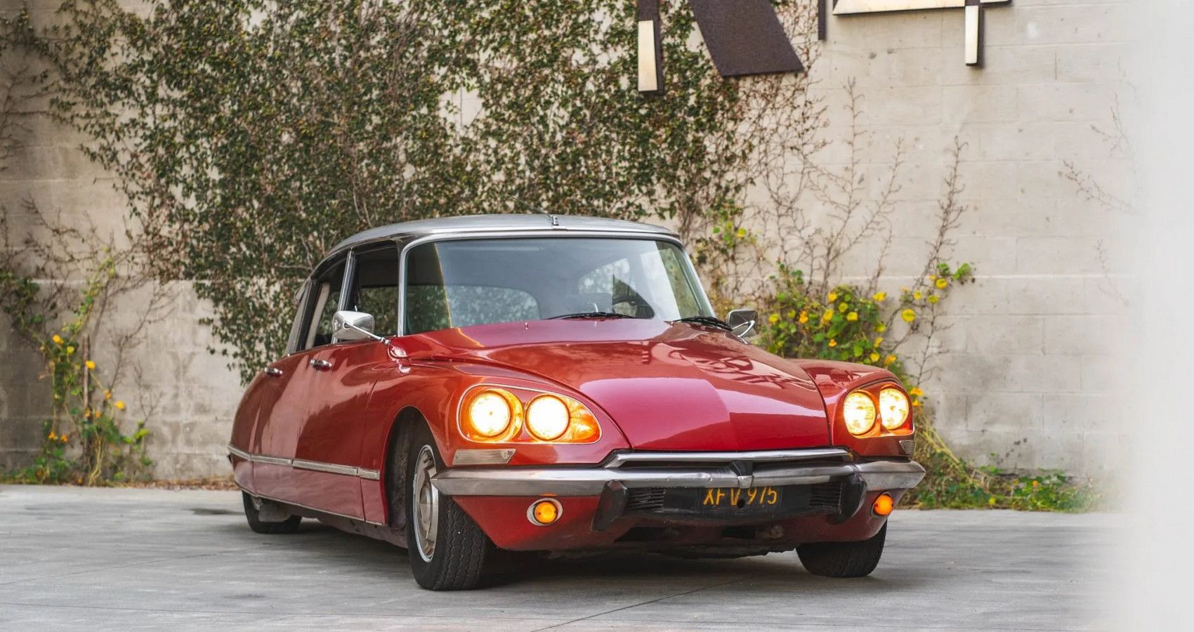 Citroen DS21 - Front