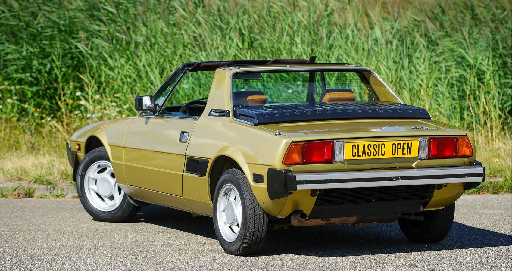 Fiat X19 - Rear