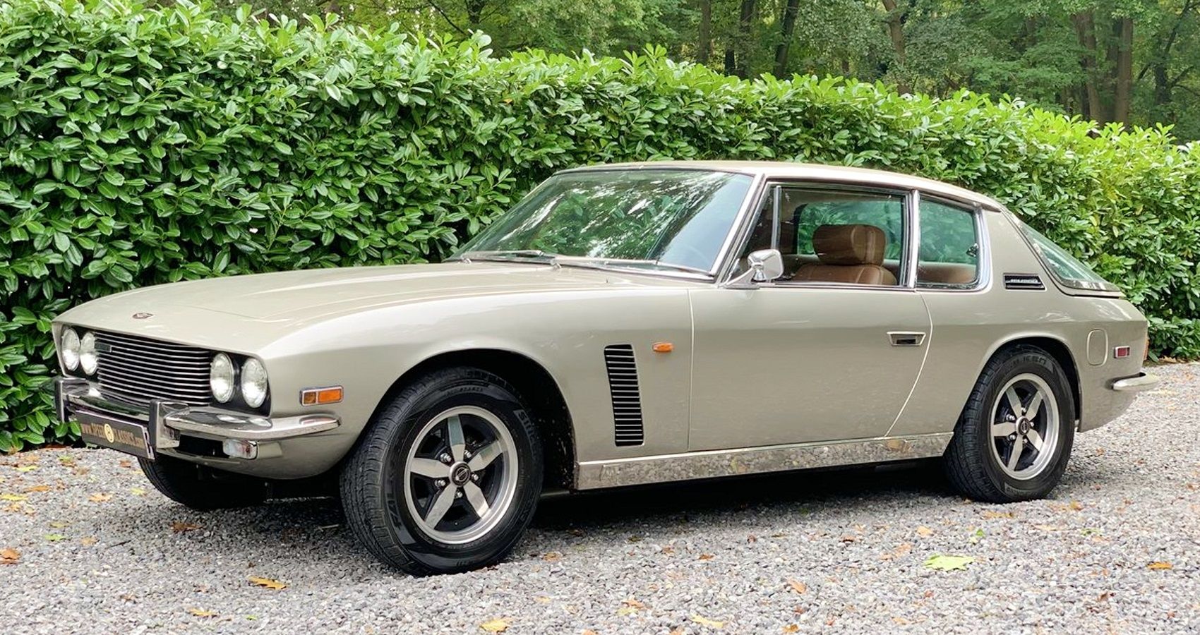 Jensen Interceptor - Front