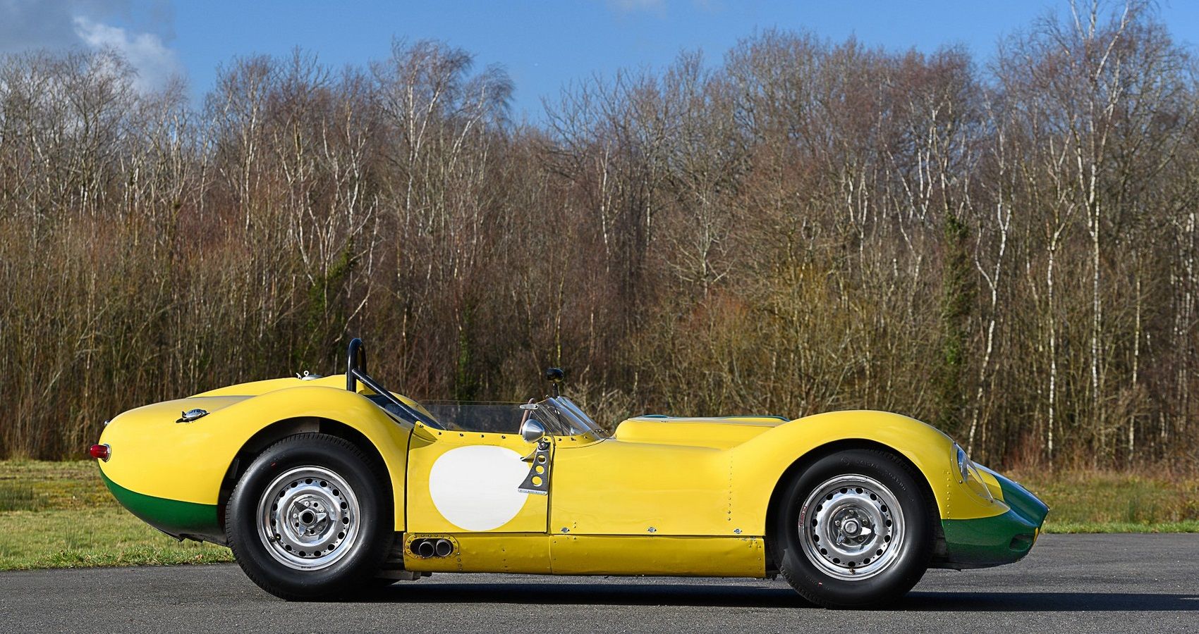 Lister Jaguar Kobbly - Side