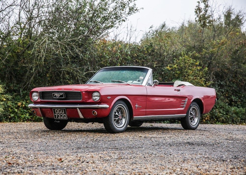 Mustang Convertible