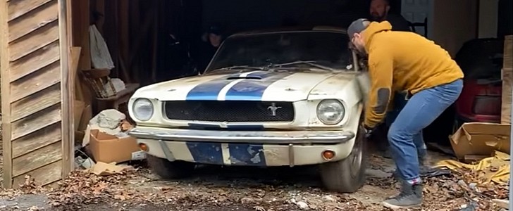 1965 Shelby Mustang GT350 barn find