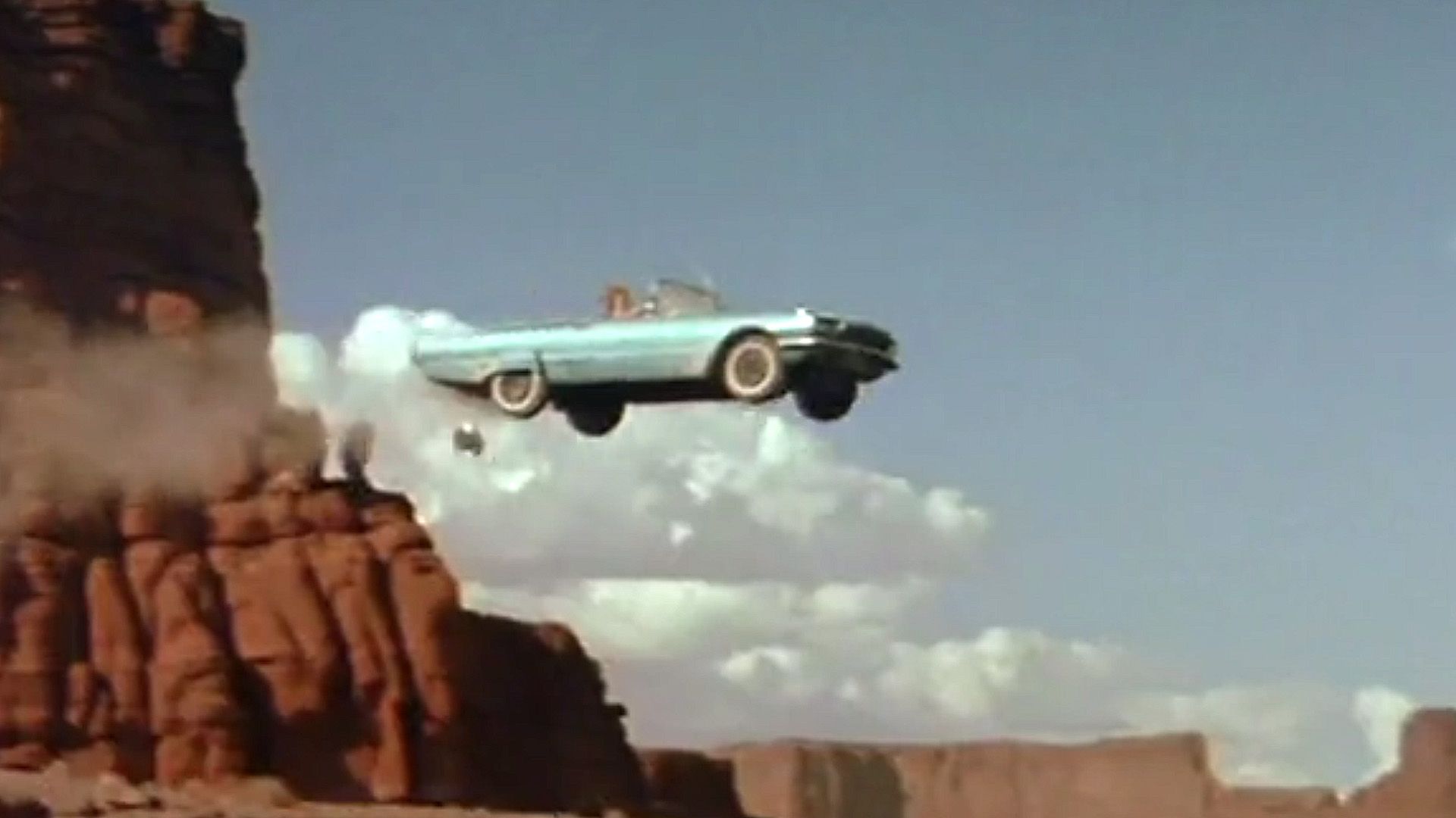 thelma-and-louise-flying